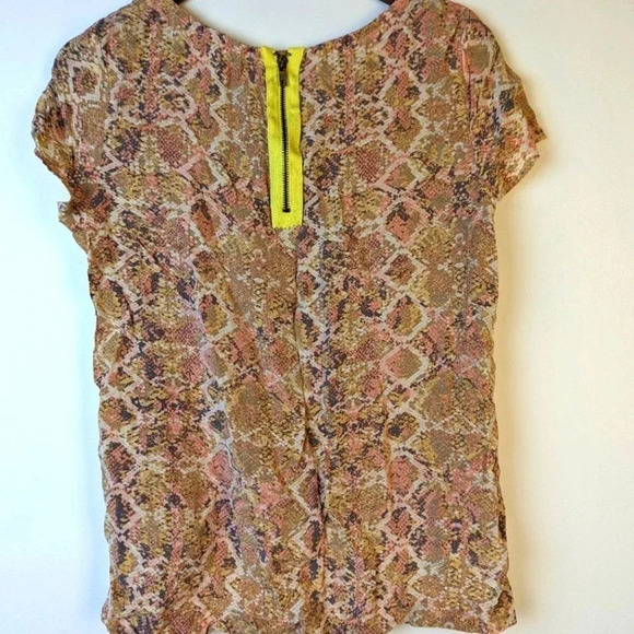 Anthropology Tofino Silk Tee - Medium - Picture 7 of 8